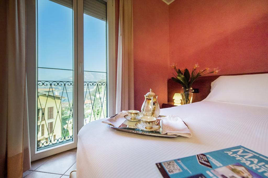 Hotel San Gerolamo Vercurago Ngoại thất bức ảnh
