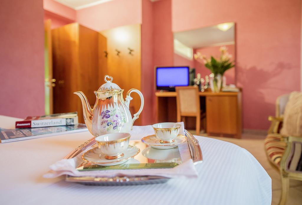 Hotel San Gerolamo Vercurago Ngoại thất bức ảnh